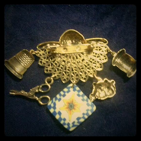 SOLD! Angel/Cherub Brooch/Pin w/Sewing - Picture 4 of 4